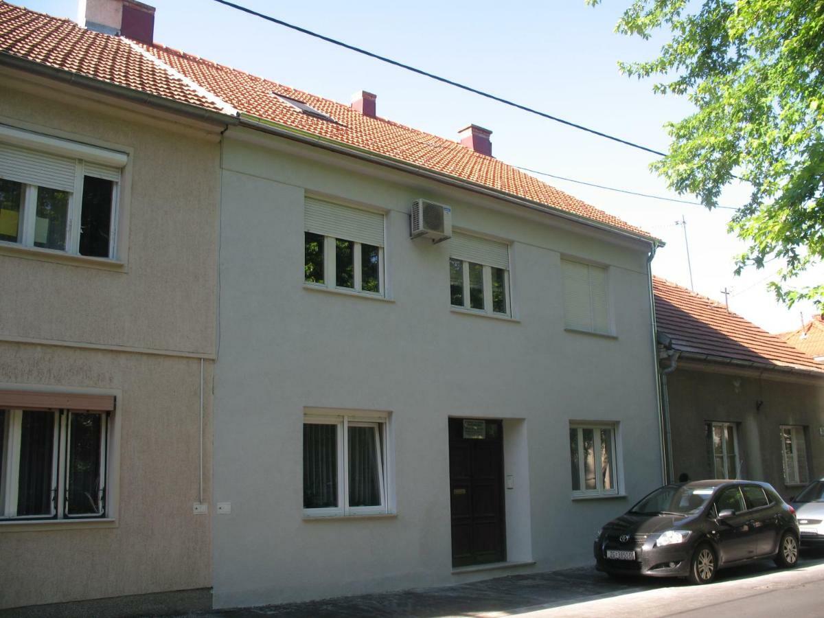 Jazzy Apartment Zagabria Esterno foto